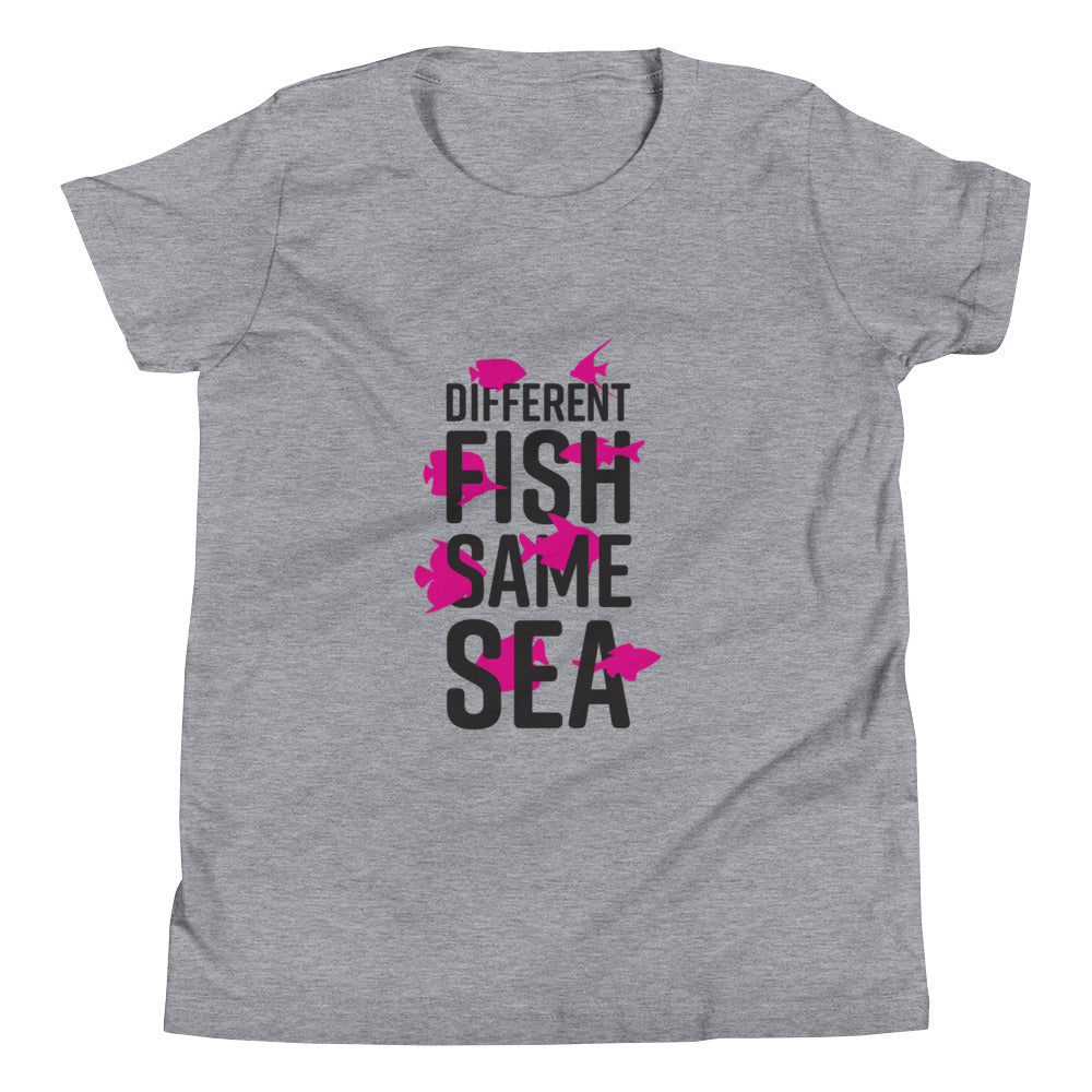 Different Fish Same Sea Kids T-shirt (Pink)